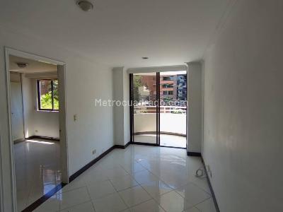 Apartamento en arriendo en Castropol, Medellín · foto 8 de 20