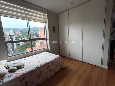 Apartamento de 3 alcobas en arriendo en El Poblado, Medellín, 140 m² · foto 12 de 19