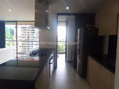 Apartaestudio en arriendo en Cola Del Zorro, Medellín, 105 m² · foto 4 de 16