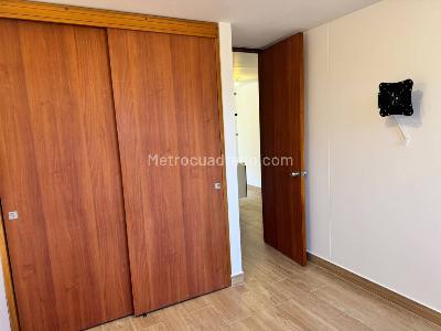 Apartamento de 3 alcobas en arriendo en Los Balsos, Medellín, 87 m² · foto 14 de 17