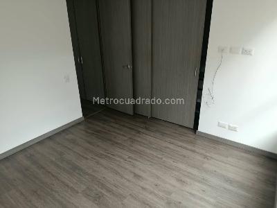 Apartamento de 3 alcobas en arriendo en Loma De Las Brujas, Envigado, 105 m² · foto 11 de 15