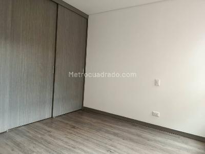 Apartamento de 3 alcobas en arriendo en Loma De Las Brujas, Envigado, 105 m² · foto 13 de 15