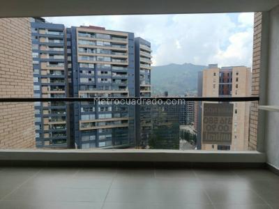Apartamento de 3 alcobas en arriendo en Loma De Las Brujas, Envigado, 105 m² · foto 14 de 15