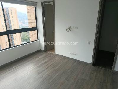 Apartamento de 3 alcobas en arriendo en Loma De Las Brujas, Envigado, 105 m² · foto 7 de 15