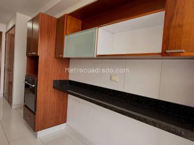 Apartamento de 3 alcobas en venta en La Tomatera, Medellín, 178 m² · foto 10 de 19