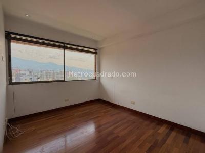 Apartamento de 3 alcobas en venta en La Tomatera, Medellín, 178 m² · foto 12 de 19