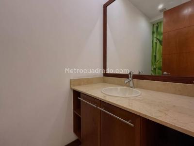 Apartamento de 3 alcobas en venta en La Tomatera, Medellín, 178 m² · foto 6 de 19