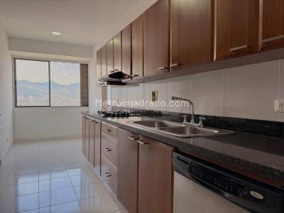 Apartamento de 3 alcobas en venta en La Tomatera, Medellín, 178 m² · foto 7 de 19