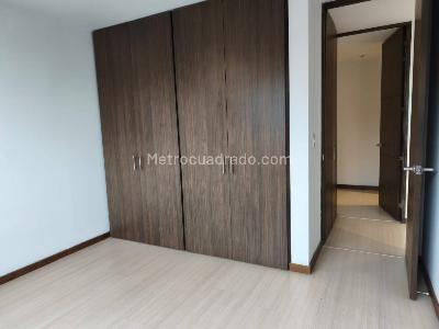 Apartamento de 2 alcobas en arriendo en Los Balsos, Medellín, 87 m² · foto 14 de 18