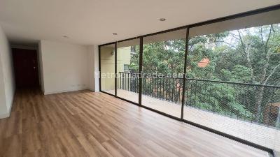 Apartamento de 2 alcobas en arriendo en San Lucas, Envigado, 85 m² · foto 2 de 20