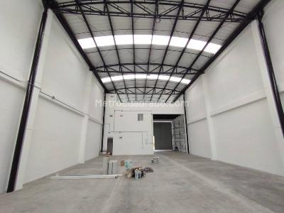 Bodega en Arriendo, Sajonia, Rionegro