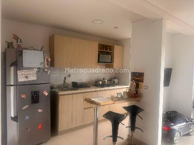 Apartamento en venta en Fatima, Itagüí · foto 5 de 15