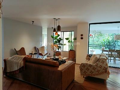 Apartamento en arriendo en Poblado, Medellín · foto 3 de 17
