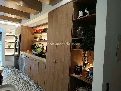 Apartamento en arriendo en Poblado, Medellín · foto 4 de 17
