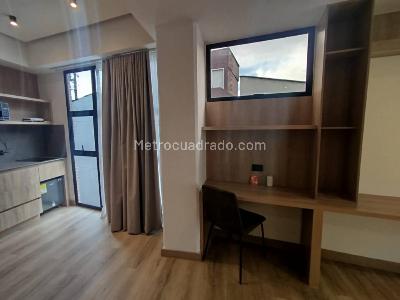 Apartaestudio en arriendo en Conquistadores, Medellín, 45 m² · foto 6 de 10