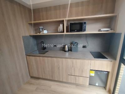 Apartaestudio en arriendo en Conquistadores, Medellín, 45 m² · foto 8 de 10