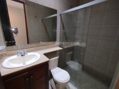 Apartamento en arriendo en Laureles, Medellín · foto 12 de 18