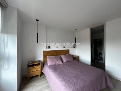 Apartamento de 3 alcobas en venta en Loma Del Chocho, Envigado, 126 m² · foto 11 de 20