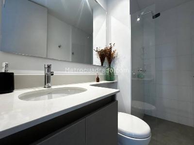 Apartamento de 3 alcobas en venta en Loma Del Chocho, Envigado, 126 m² · foto 18 de 20