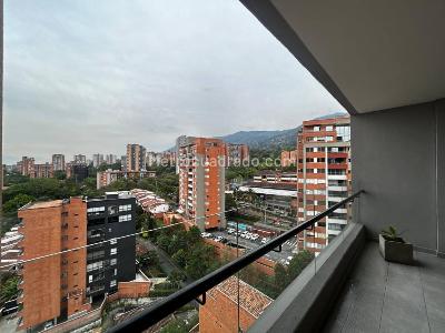 Apartamento de 3 alcobas en venta en Loma Del Chocho, Envigado, 126 m² · foto 3 de 20