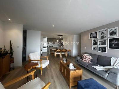 Apartamento de 3 alcobas en venta en Loma Del Chocho, Envigado, 126 m² · foto 6 de 20