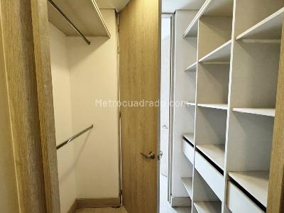 Apartamento de 2 alcobas en venta en El Portal, Envigado, 86 m² · foto 19 de 20