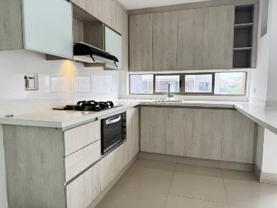 Apartamento de 2 alcobas en venta en El Portal, Envigado, 86 m² · foto 3 de 20