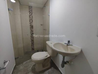 Apartamento de 2 alcobas en arriendo en Campo Amor, Medellín, 65 m² · foto 10 de 13