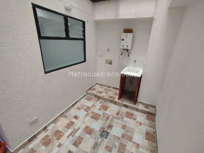 Apartamento de 2 alcobas en arriendo en Campo Amor, Medellín, 65 m² · foto 12 de 13