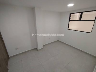 Apartamento de 2 alcobas en arriendo en Campo Amor, Medellín, 65 m² · foto 6 de 13