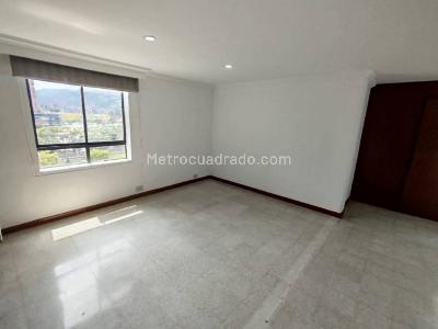 Apartamento de 3 alcobas en arriendo en Suramericana, Medellín, 120 m² · foto 8 de 14