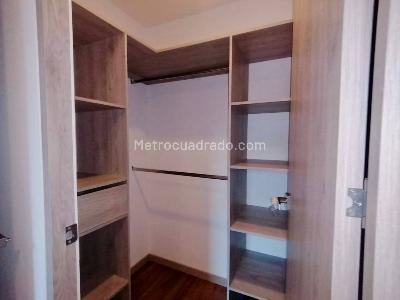 Apartamento de 1 alcoba en venta en Los Balsos, Medellín, 66 m² · foto 12 de 12