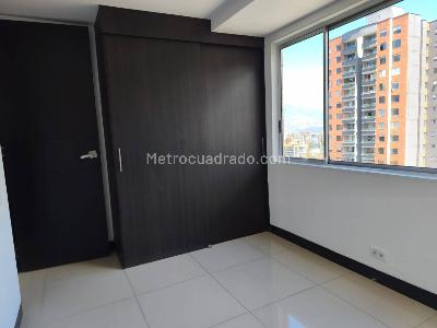 Apartamento de 2 alcobas en arriendo en Loma De Los Parra, Medellín, 55 m² · foto 10 de 15