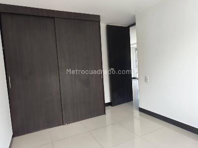 Apartamento de 2 alcobas en arriendo en Loma De Los Parra, Medellín, 55 m² · foto 11 de 15