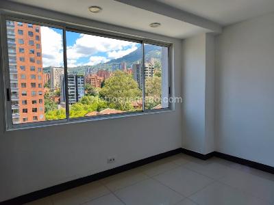 Apartamento de 2 alcobas en arriendo en Loma De Los Parra, Medellín, 55 m² · foto 7 de 15