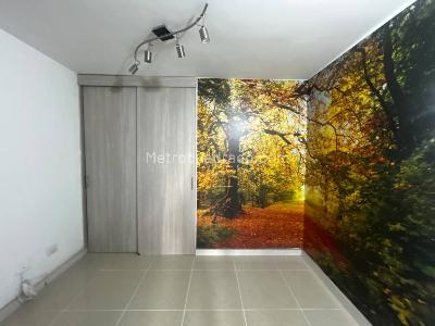 Apartamento de 3 alcobas en venta en Loma De Los Bernal, Medellín, 82 m² · foto 8 de 20