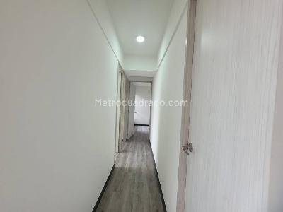 Apartamento de 3 alcobas en arriendo en Las Lomitas, Sabaneta, 82 m² · foto 6 de 16