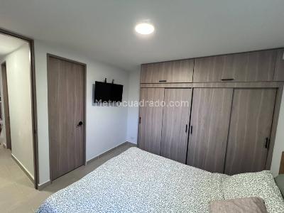Apartamento de 2 alcobas en venta en Cabecera San Antonio De Prado, Medellín, 48 m² · foto 11 de 19