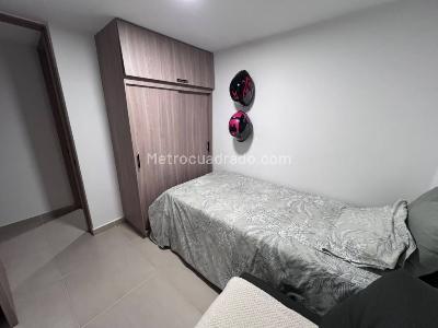 Apartamento de 2 alcobas en venta en Cabecera San Antonio De Prado, Medellín, 48 m² · foto 15 de 19
