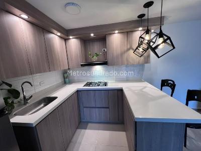 Apartamento de 2 alcobas en venta en Cabecera San Antonio De Prado, Medellín, 48 m² · foto 3 de 19