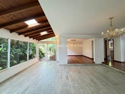 House for rent in Loma Del Chocho, Envigado