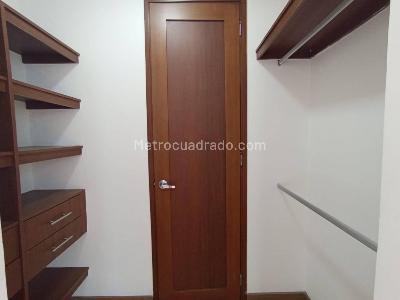 Apartamento de 2 alcobas en venta en Loma Del Barro, Envigado, 66 m² · foto 15 de 17