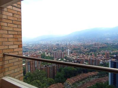 Apartamento de 2 alcobas en venta en Loma Del Barro, Envigado, 66 m² · foto 2 de 17