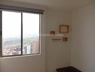 Apartamento de 2 alcobas en venta en Loma Del Barro, Envigado, 66 m² · foto 9 de 17