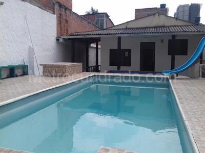 Casa de 5 alcobas en venta en Santropel, Ibagué, 681 m² · foto 19 de 20