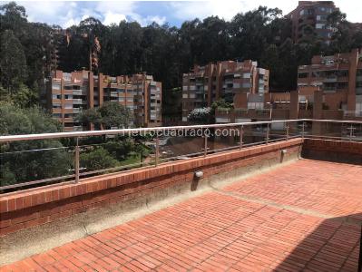 Apartamento de 4 alcobas en venta en Bosque De Pino, Bogotá, 286 m² · foto 11 de 16