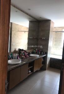 Apartamento de 4 alcobas en venta en Bosque De Pino, Bogotá, 286 m² · foto 12 de 16