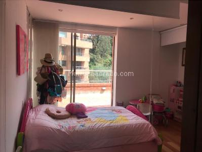 Apartamento de 4 alcobas en venta en Bosque De Pino, Bogotá, 286 m² · foto 13 de 16