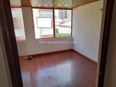Casa en arriendo en Cedritos, Bogotá · foto 9 de 14