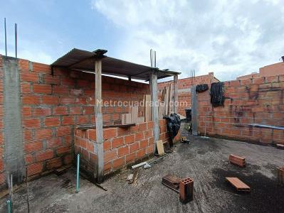 Casa de 2 alcobas en venta en Conjunto La Mansión, Ibagué, 123 m² · foto 18 de 19